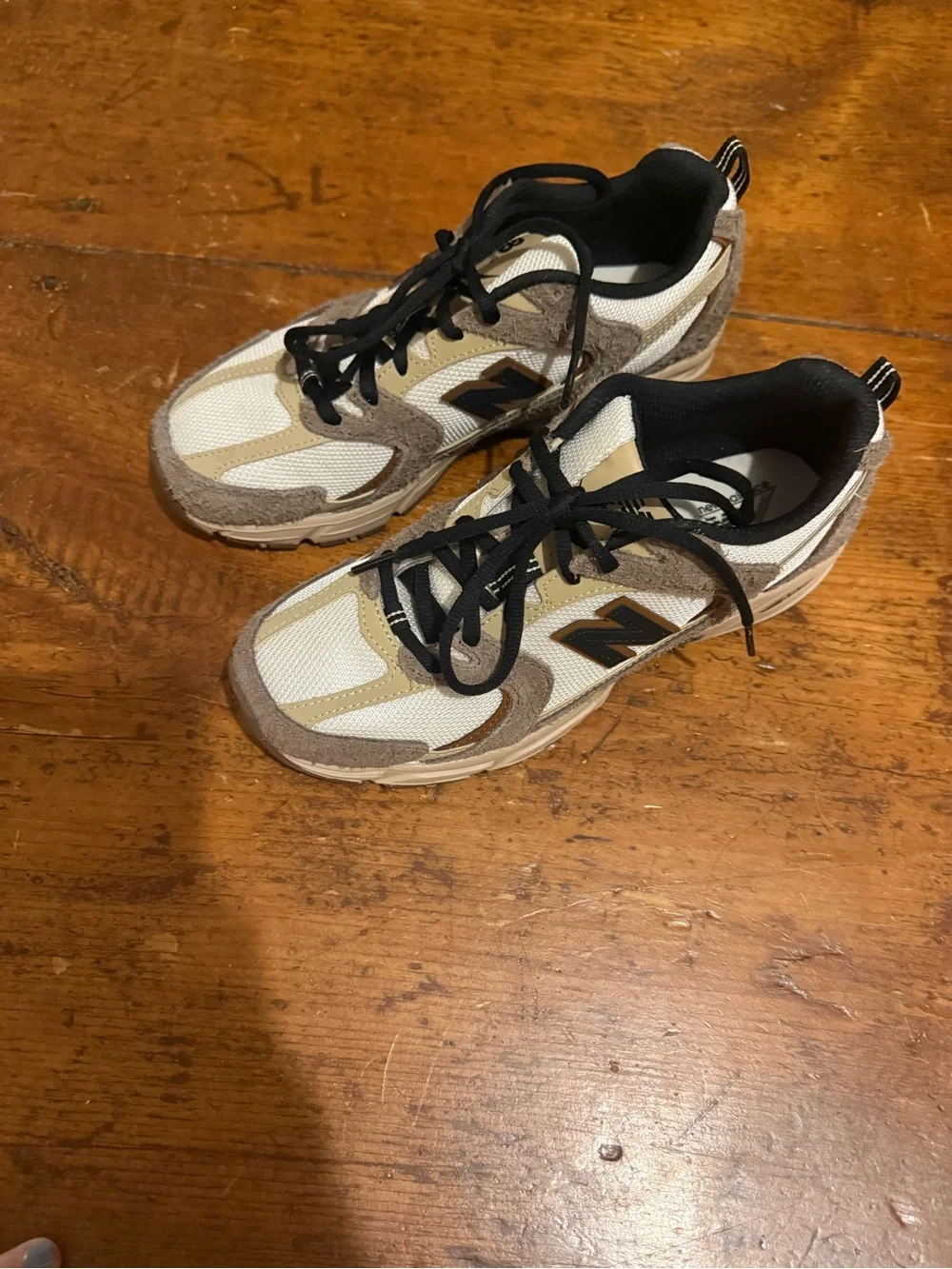 New Balance 530 Athletic Shoe - Dark Mushroom / Incense / Linen